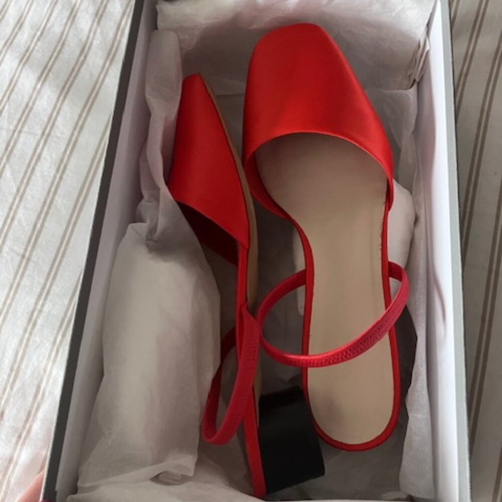 Everlane The Tapered Square Toe Slingback Heel